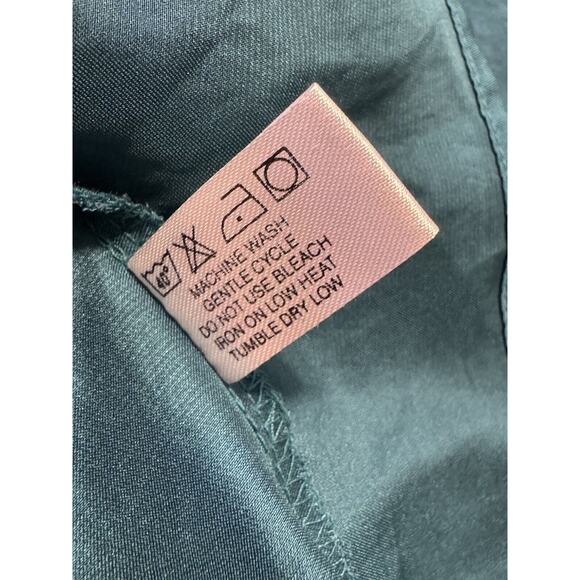 Violet & Claire Sleeveless Scrunched Front Blouse Teal M career preppy 73-46 - Picture 3 of 13